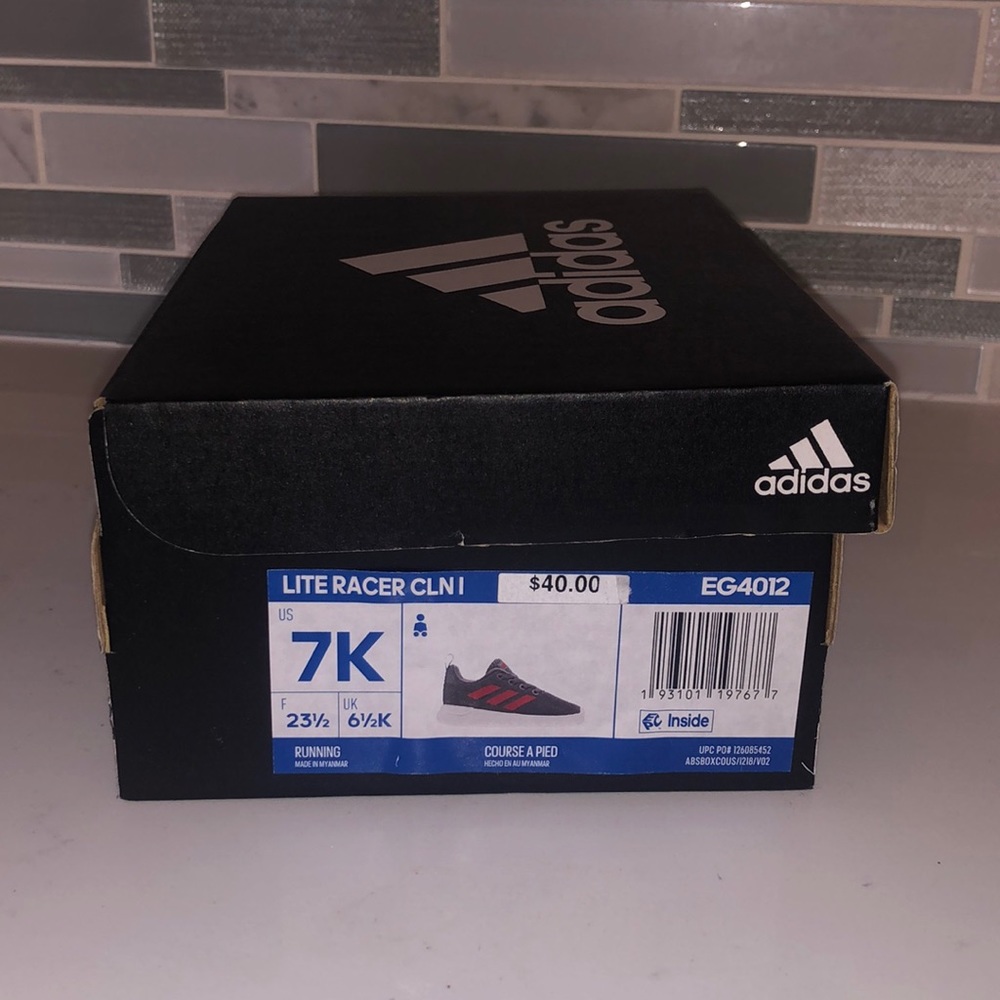 Brand New never worn Adidas Lite Racer Clni - Picture 3 of 10